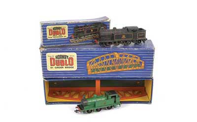 Appraisal: Hornby Dublo -Rail unboxed - - BR green R Class