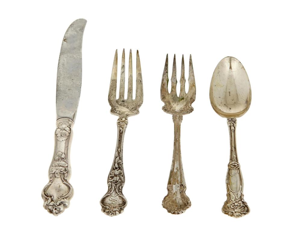 Appraisal: A Wallace Violet sterling silver flatware service Circa - Designed