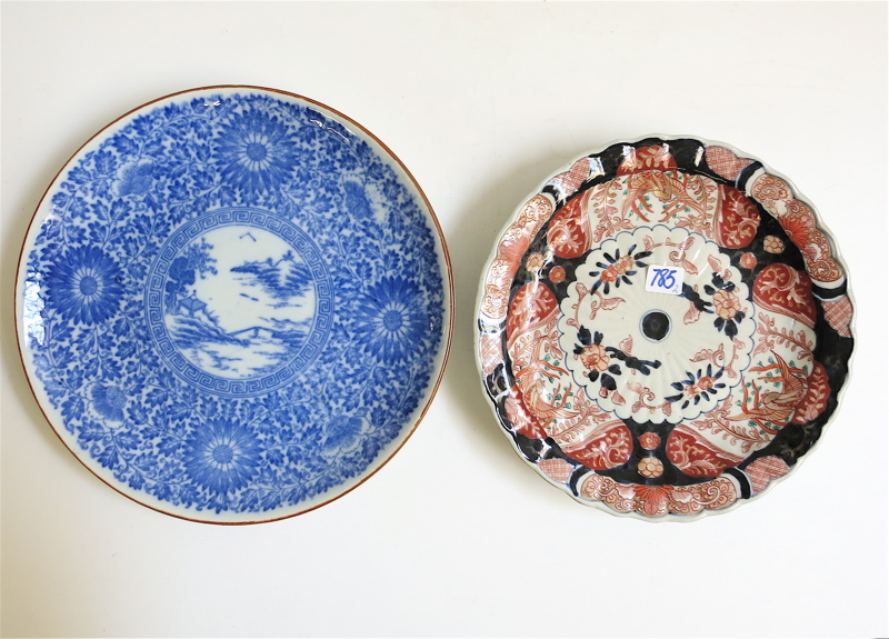 Appraisal: JAPANESE IMARI AND ARITA WARE PLATTERS two pieces The Imari