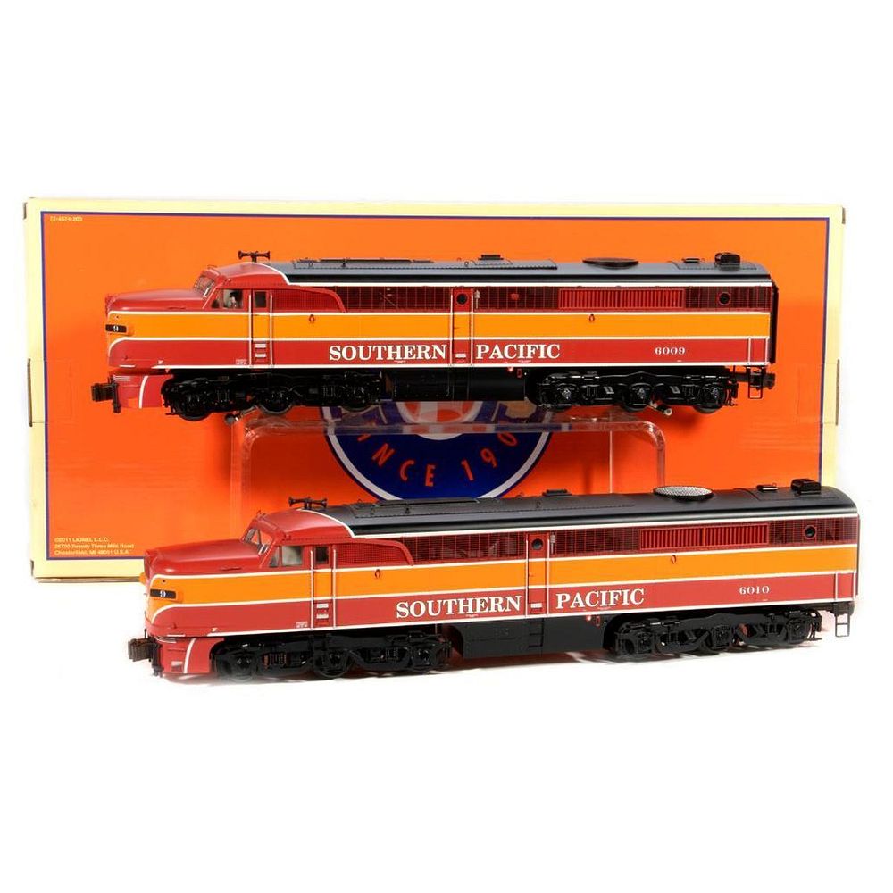 Appraisal: Lionel - O Gauge Southern Pacific PA PA Locomotive Southern