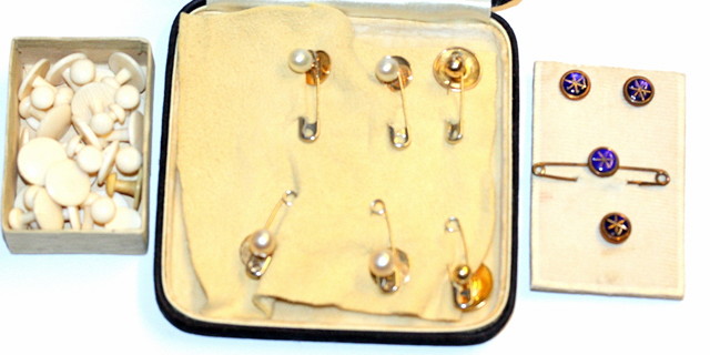 Appraisal: FOUR CULTURED PEARL DRESS STUDS two gold studs a set