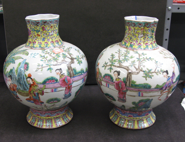 Appraisal: PAIR OF ASIAN FAMILLE VERTE PORCELAIN VASES jar form hand