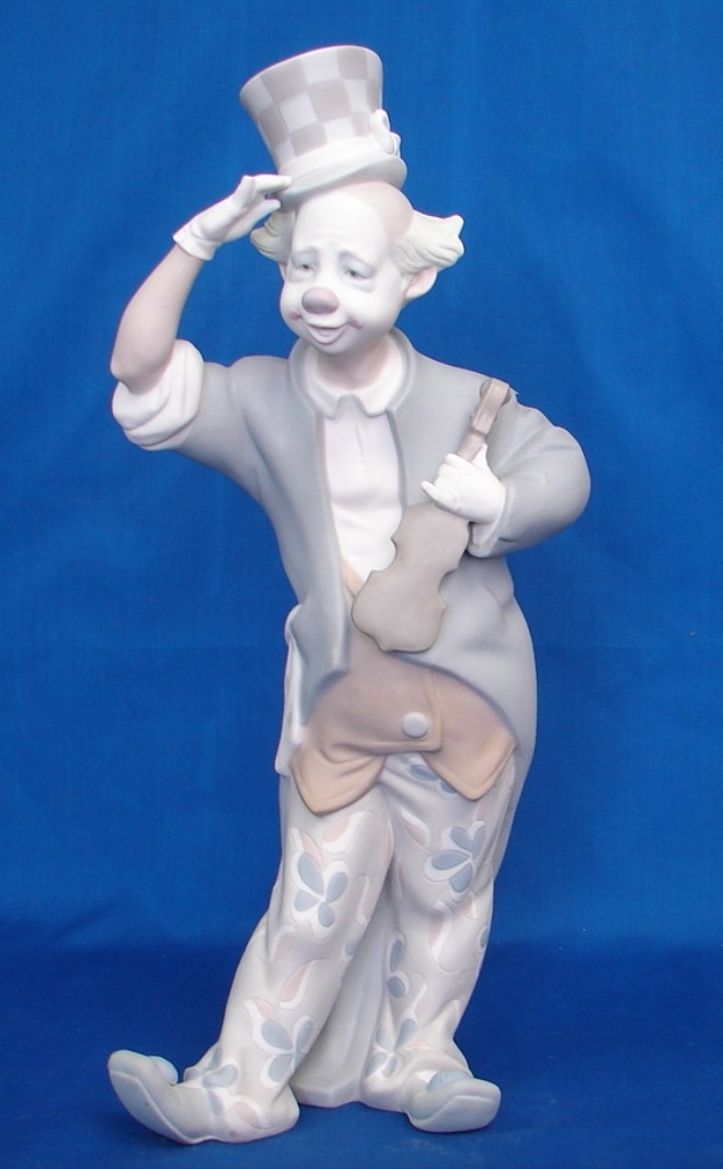 Appraisal: Clown with Violin - Matte Finish Retired chip on finger