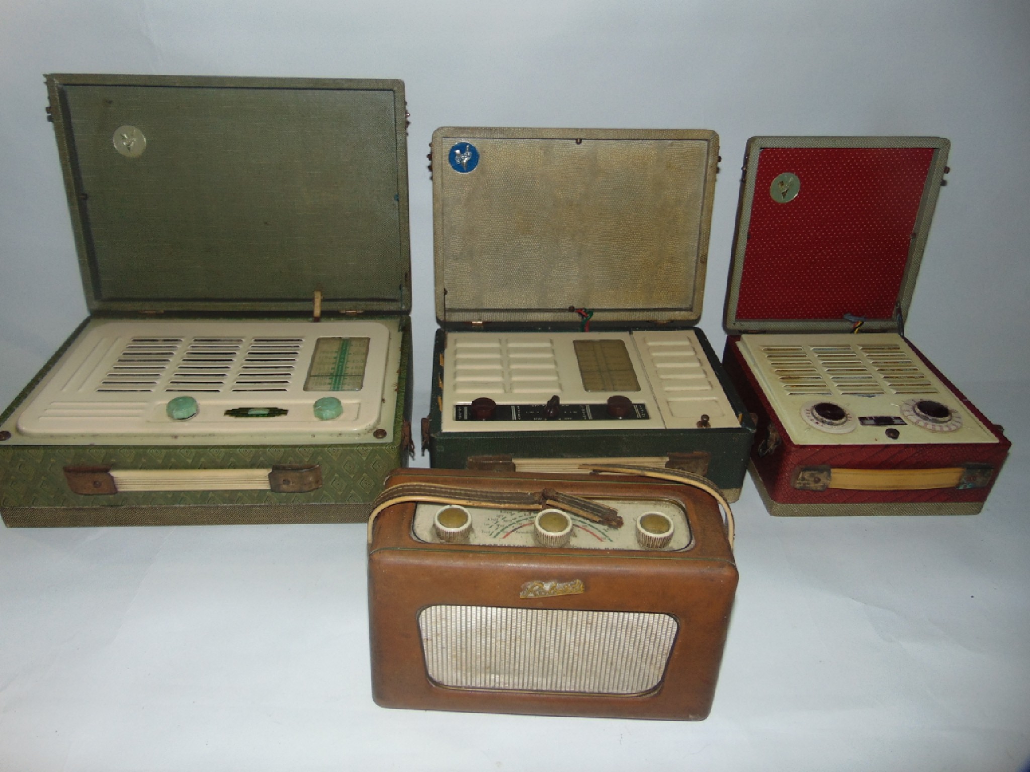 Appraisal: Three boxes of th century radio sets to include examples