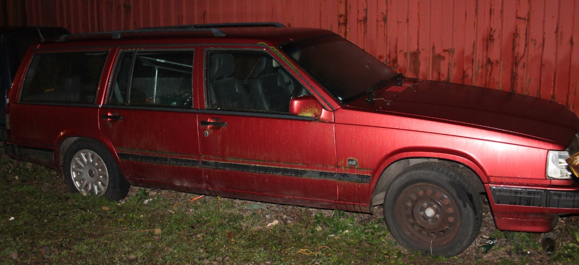 Appraisal: A red Volvo estate