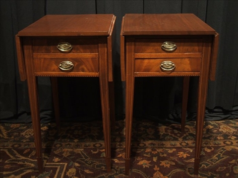 Appraisal: PAIR OF FEDERAL STYLE MAHOGANY END TABLES th century each