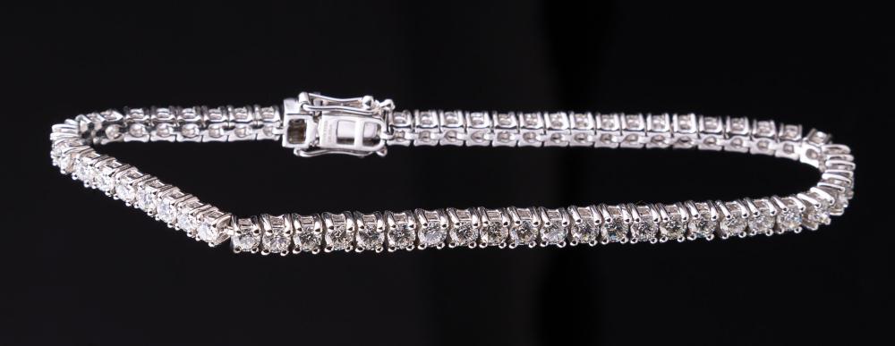 Appraisal: Platinum and Diamond Tennis Bracelet set with prong set round