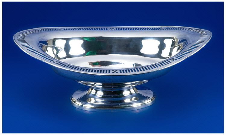 Appraisal: Edwardian Silver Fruit Pedestal Bowl With a classical border with