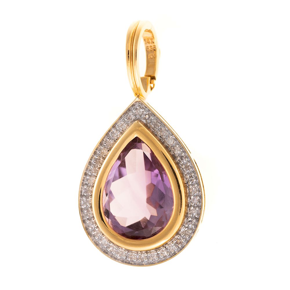 Appraisal: A Ladies Amethyst Diamond Enhancer in K K yellow gold