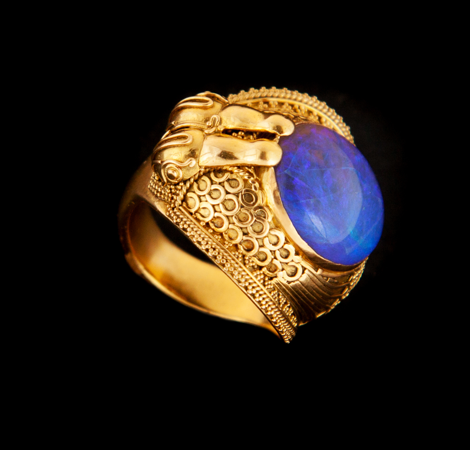 Appraisal: RAMSES GOLD AND LAVENDER OPAL RING Bali st century Handmade