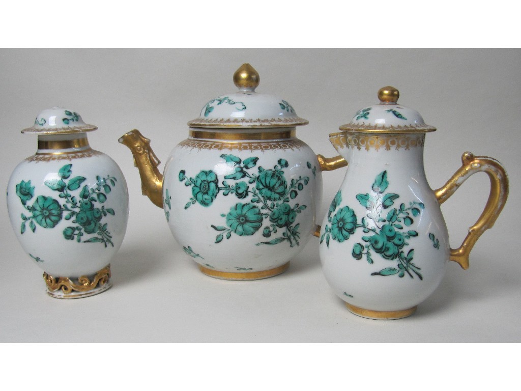 Appraisal: A Chinese export tea service painted with green floral sprays