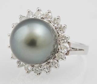 Appraisal: Lady's K White Gold Dinner Ring with a mm bl