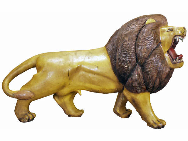 Appraisal: Nicely carved wooden lion in the style of the early