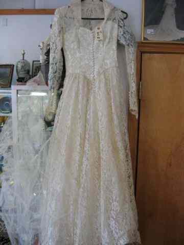 Appraisal: Vintage Wedding Dress and Veil circa including a vintage photo