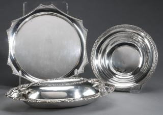 Appraisal: pc silver serving pieces sterling and plate Three piece grouping