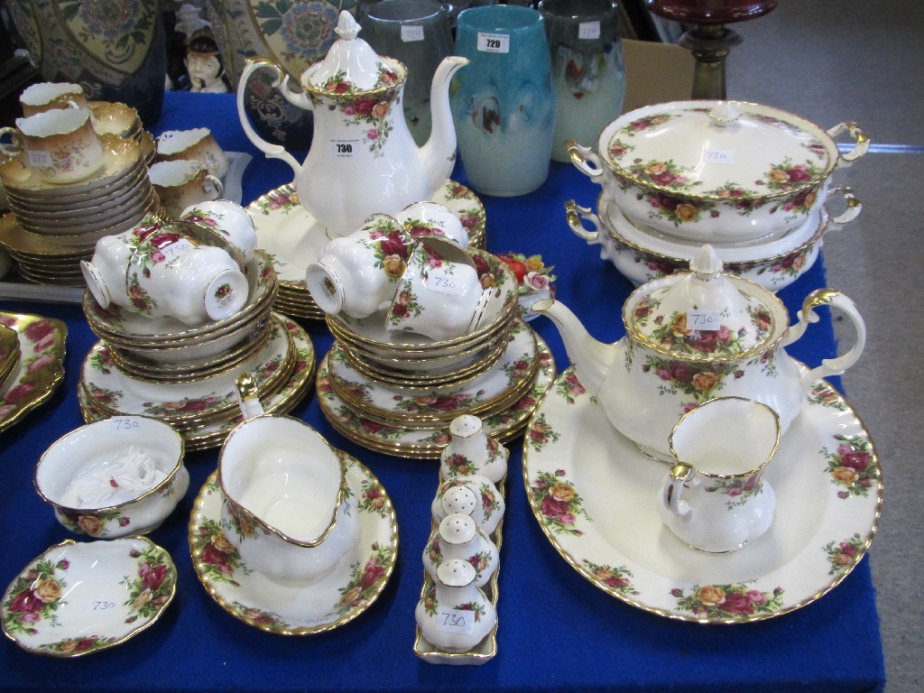 Appraisal: Royal Albert Old Country Roses tea dinner service