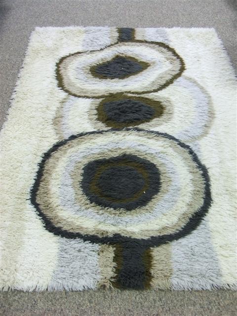 Appraisal: MODERN DANISH EGE RYA WOOL RUG Cream with brown circles