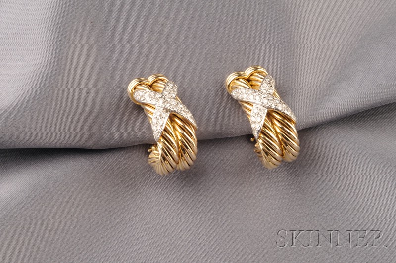 Appraisal: kt Gold and Diamond Earclips each ropetwist shrimp earclip with