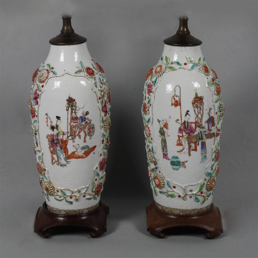 Appraisal: PAIR OF CHINESE FAMILLE ROSE TABLE LAMPS late th C