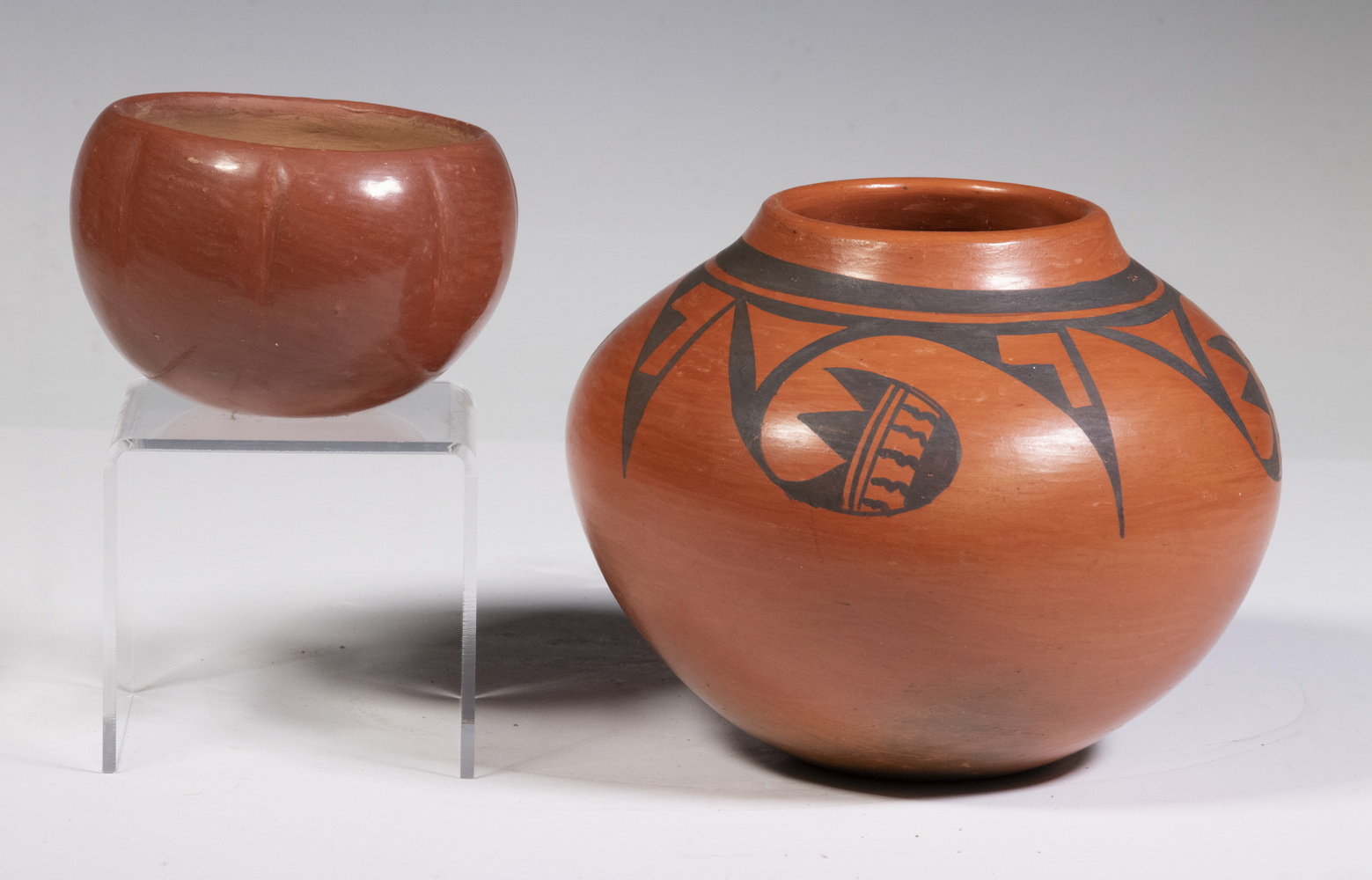 Appraisal: PCS SIGNED SANTA CLARA PUEBLO TERRACOTTA POTS A Medium Olla