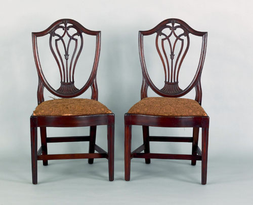 Appraisal: Pair of Philadelphia Hepplewhite mahogany shieldback dining chairs ca each