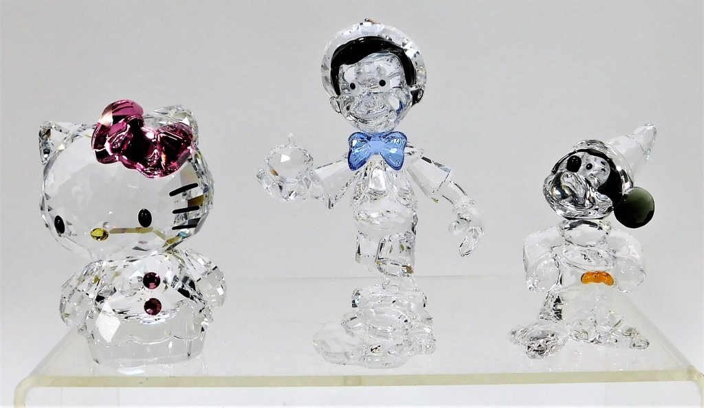 Appraisal: PC SWAROVSKI CHARACTER FIGURINES Austria Circa Lot includes one Small