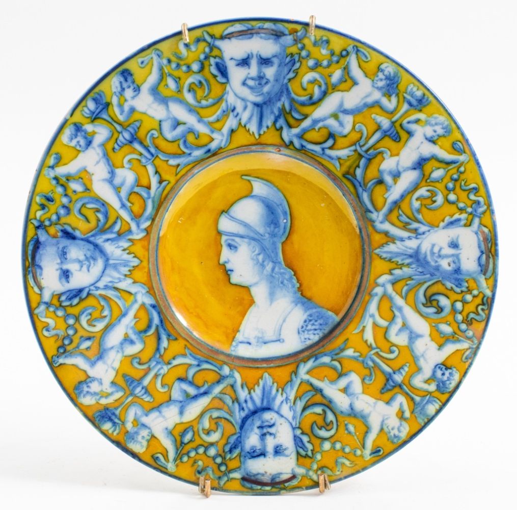 Appraisal: ITALIAN RENAISSANCE STYLE MAIOLICA DISH TH C Italian Renaissance style