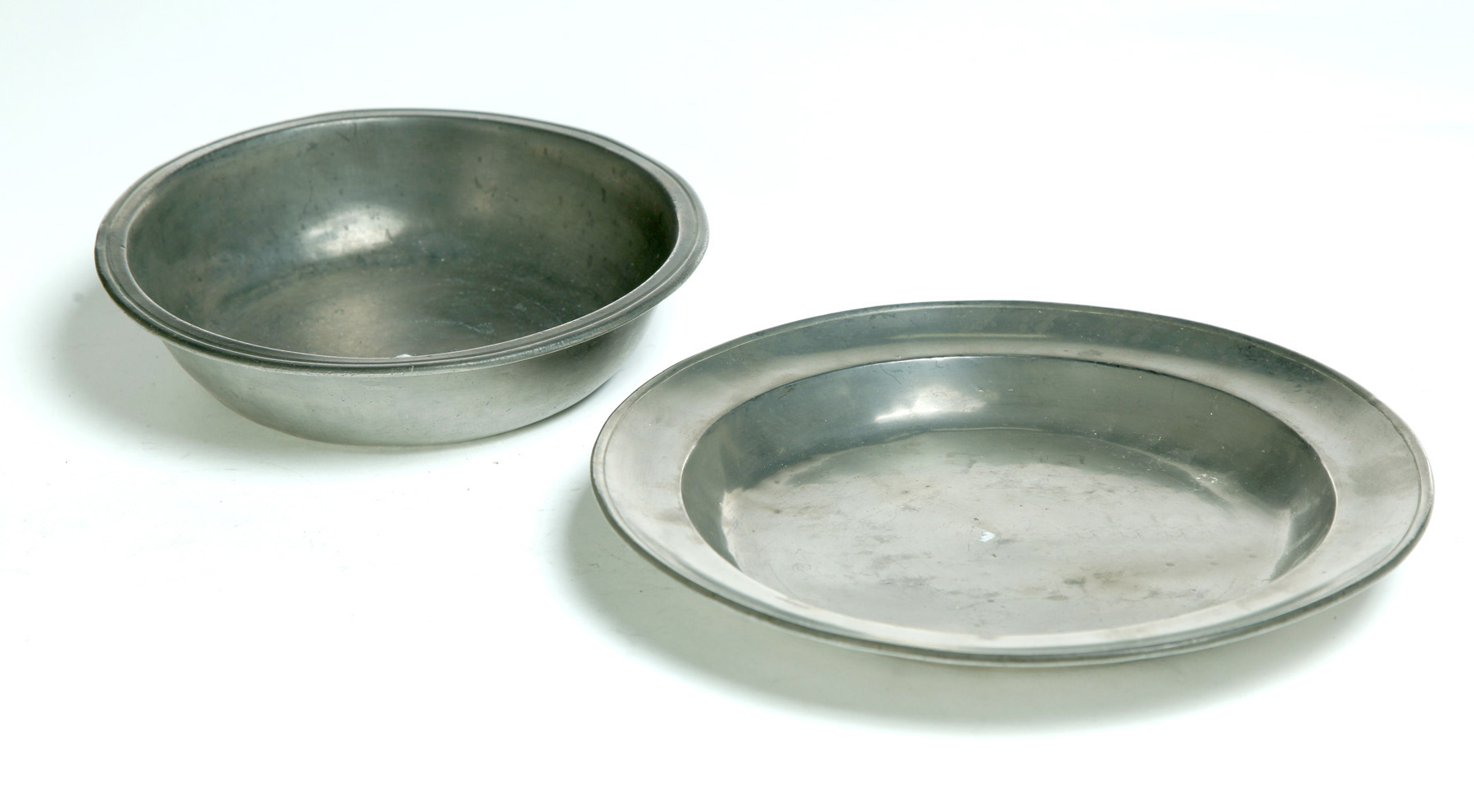 Appraisal: AMERICAN PEWTER BASIN AND PLATE Touches for Blakslee Barns Philadelphia