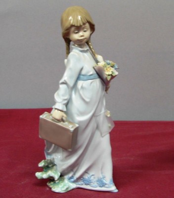 Appraisal: LLADRO - School Days - G Limited Edition - Flower