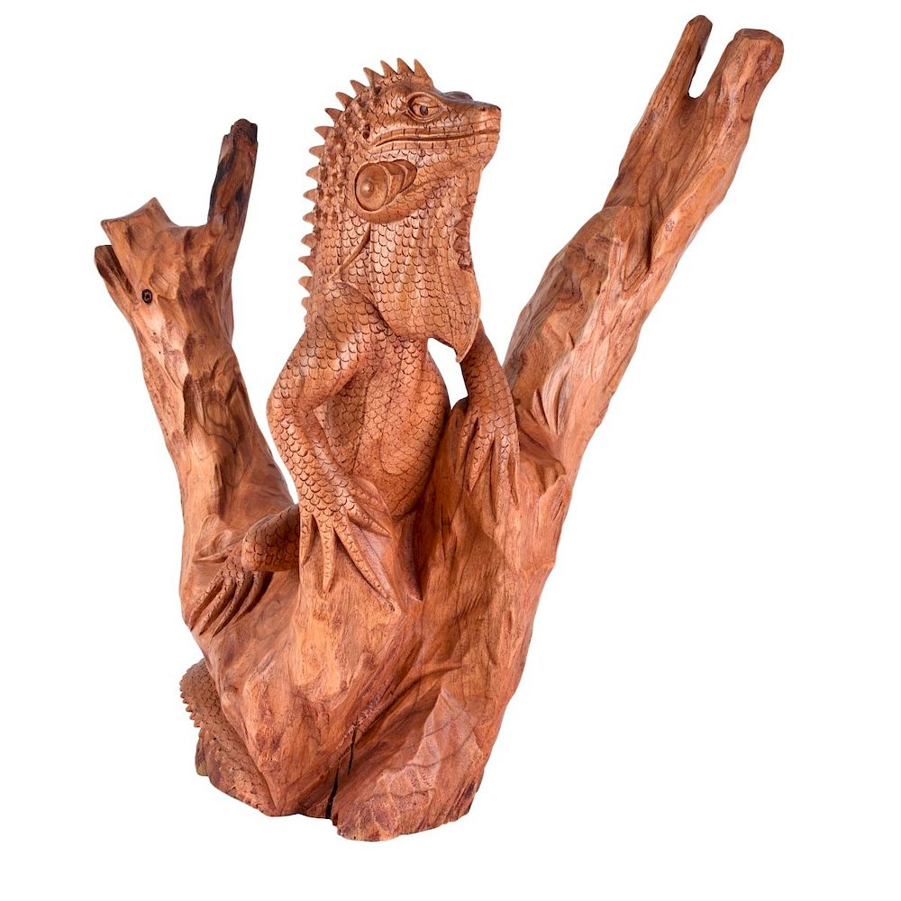 Appraisal: Carved Wood Lizard Sculpture Carved wood lzard sculpture Unsigned Measures