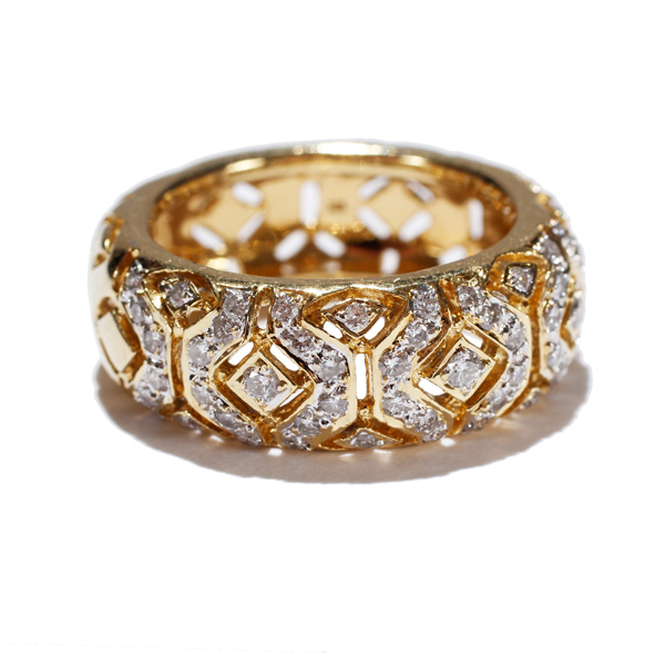 Appraisal: Ladies k yellow gold filigree diamond band size