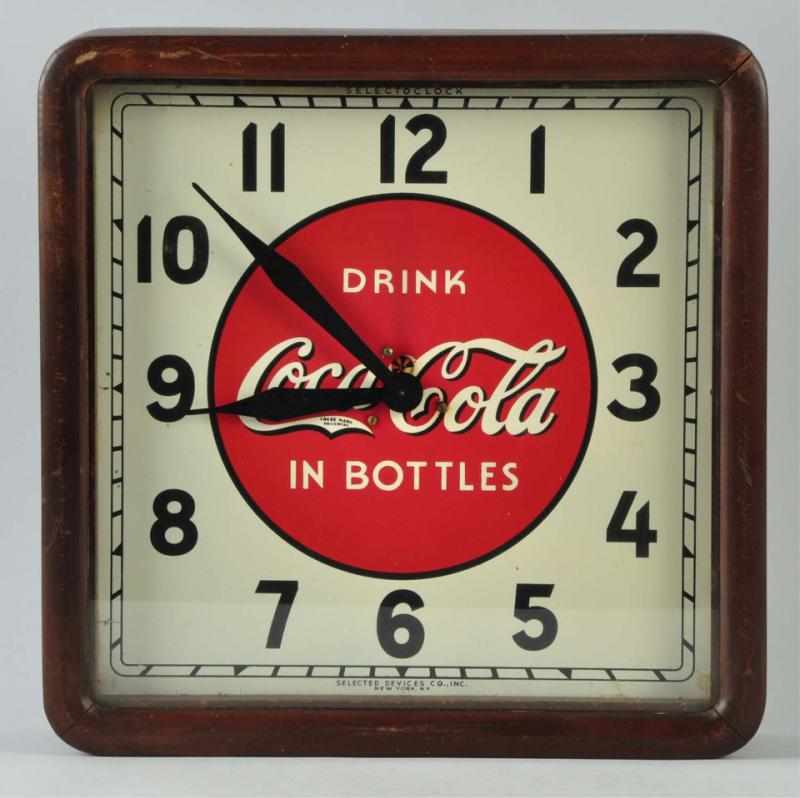 Appraisal: s Coca-Cola Electric Clock Description Bright face with only a