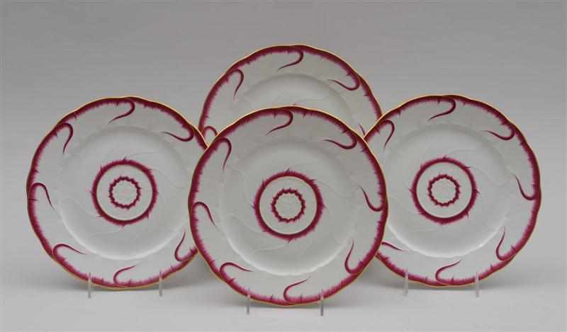 Appraisal: SET OF EIGHT ROBERT HAVILAND CIE PORCELAIN DINNER PLATES Retailed