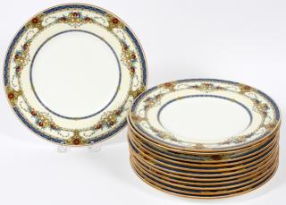 Appraisal: MINTONS 'WINDSOR' PORCELAIN DINNER PLATES TWELVE MINTONS 'WINDSOR' PORCELAIN DINNER