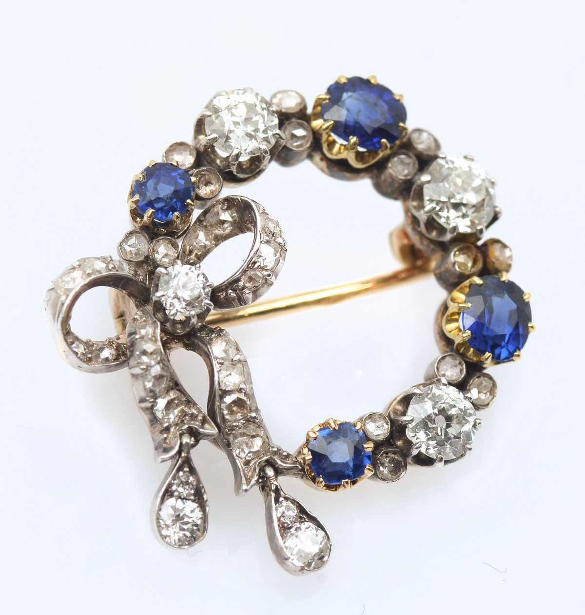 Appraisal: K STERLING DIAMOND SAPPHIRE BROOCH Possibly made in mid- s