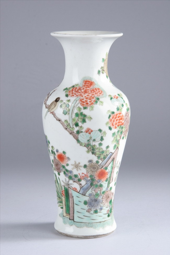 Appraisal: CHINESE FAMILLE VERTE PORCELAIN BALUSTER VASE Late Qing Dynasty Floral