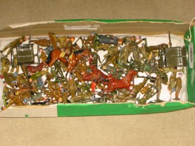 Appraisal: A large quantity of Britains metal soldiers and other figures