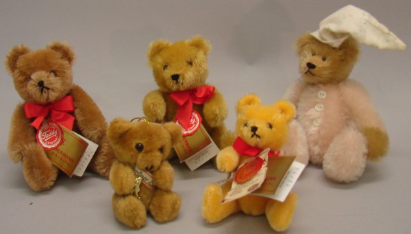 Appraisal: Lot of bears Tan plush Berliner Bar Mohair - tagged