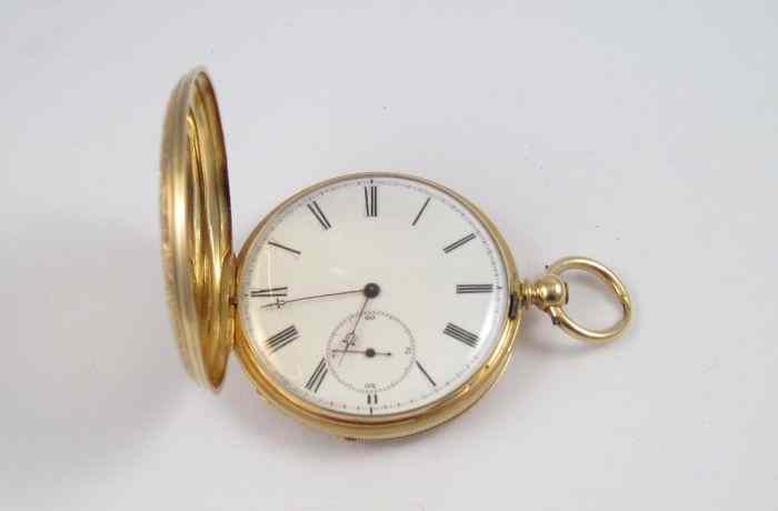 Appraisal: SWISS EIGHTEEN KARAT GOLD HUNTER CASE POCKET WATCH Js Gindrat