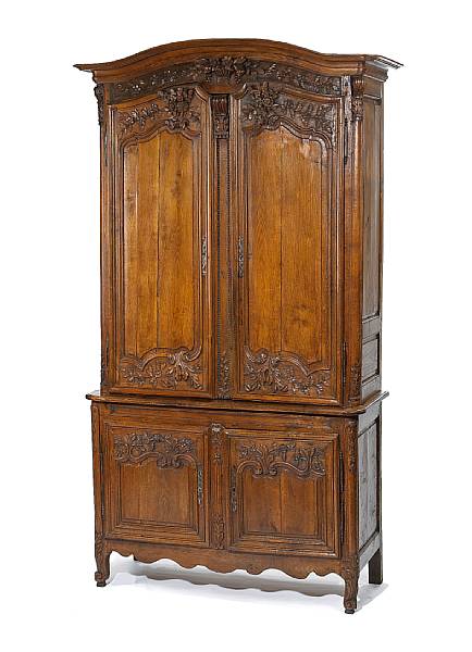 Appraisal: A Louis XV oak buffet a deux corps Southern Francethird