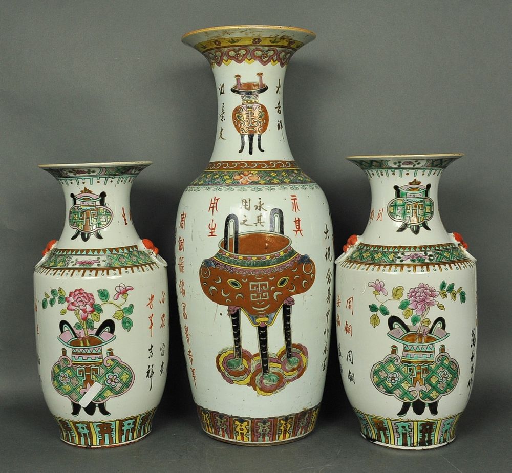 Appraisal: Chinese porcelain vases pair of vases each in H decorated