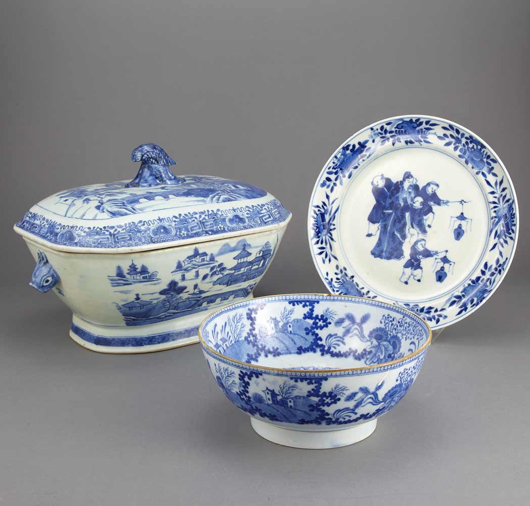 Appraisal: Group of Chinese Export Blue and White Porcelain Articles th