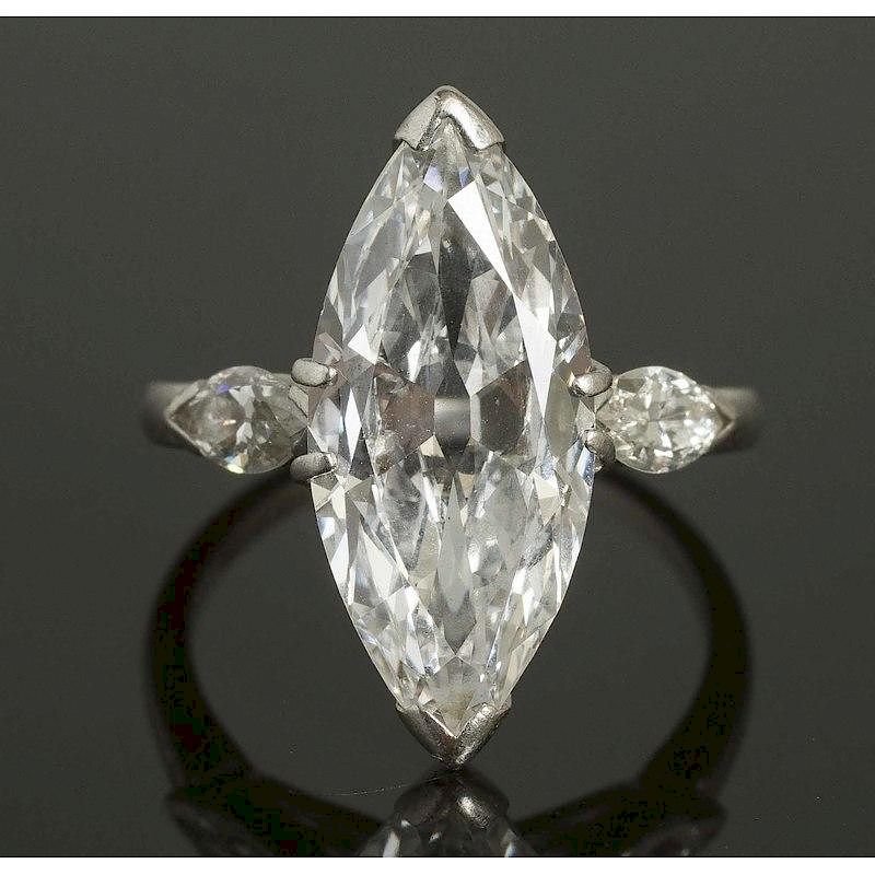 Appraisal: ct Marquise Diamond Platinum Ring Ladies diamond ring featuring a