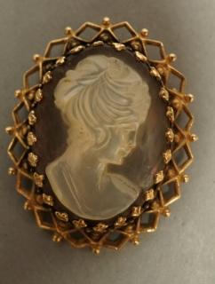 Appraisal: K Gold Framed Shell Carved Cameo Filigree fra K Gold