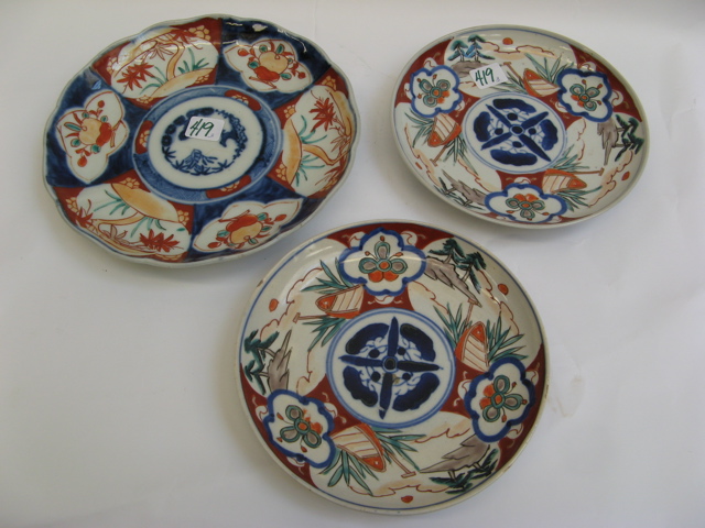 Appraisal: THREE JAPANESE IMARI PORCELAIN PLATES a matching pair inches dia