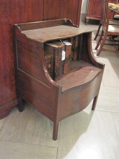 Appraisal: Victorian mahogany commode The serpentine top with gallery over pull