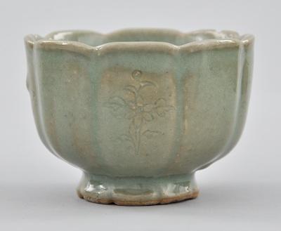 Appraisal: A Korean Celadon Cup ca Koryo Dynasty ca th- th