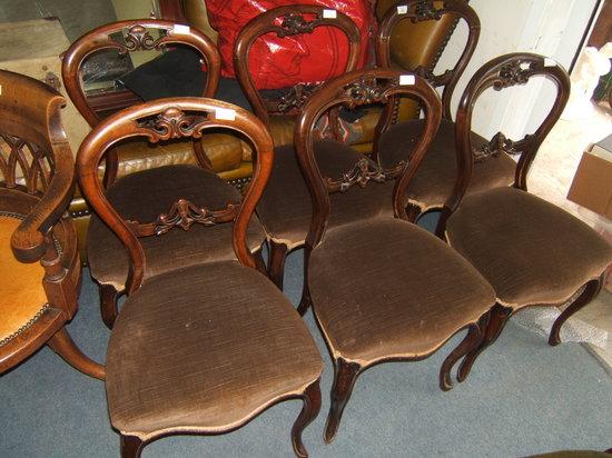 Appraisal: A set of six Victorian mahogany balloon back dining chairs