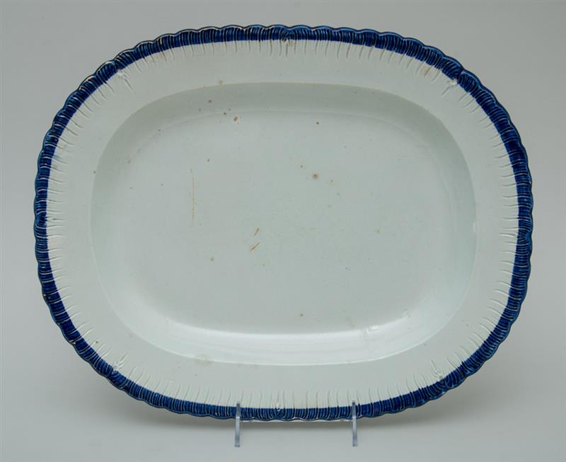 Appraisal: ENGLISH PEARLWARE BLUE SHELL-TIPPED PLATTER Unmarked in Estimate -