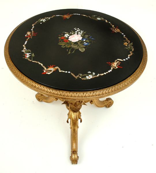 Appraisal: A FINE ITALIAN PIETRE DURE INLAID CENTRE TABLE th Century